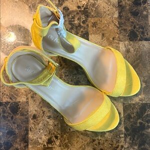Ashley Stewart Vibrant Yellow Heels Size 12W